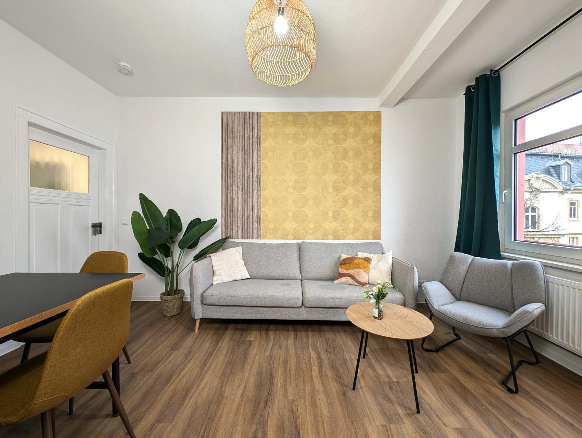 Bohnapartments - Topfmarkt Xxl Suiten - Neu In Top Zentrumslage, Vollausstattung, Wlan, Parkplaetze 일메나우 외부 사진