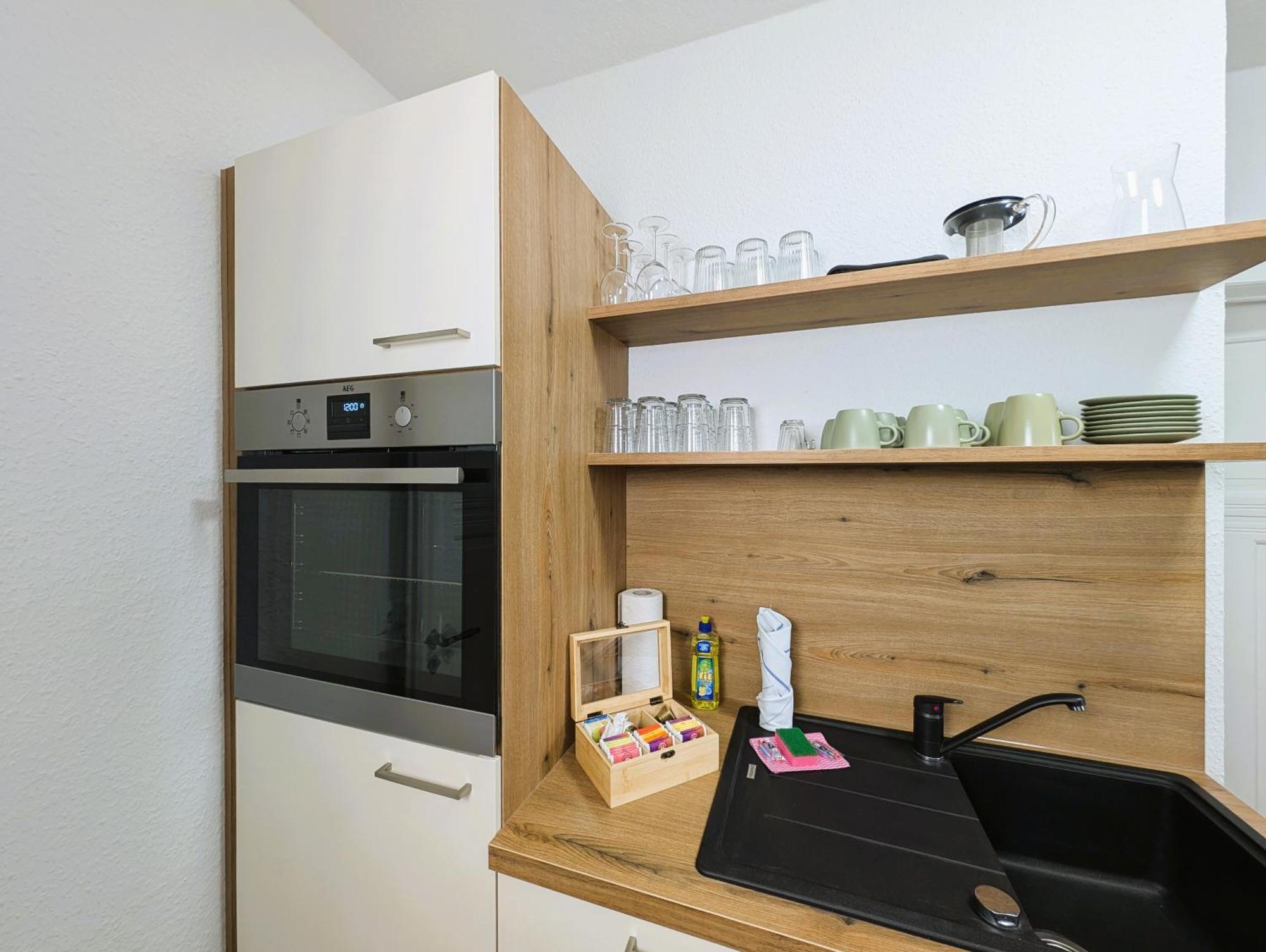 Bohnapartments - Topfmarkt Xxl Suiten - Neu In Top Zentrumslage, Vollausstattung, Wlan, Parkplaetze 일메나우 외부 사진