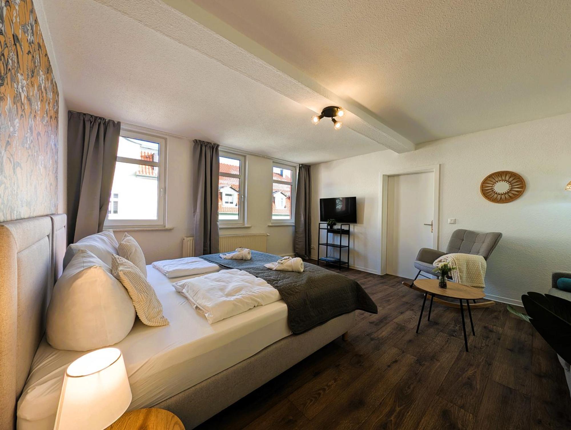 Bohnapartments - Topfmarkt Xxl Suiten - Neu In Top Zentrumslage, Vollausstattung, Wlan, Parkplaetze 일메나우 외부 사진